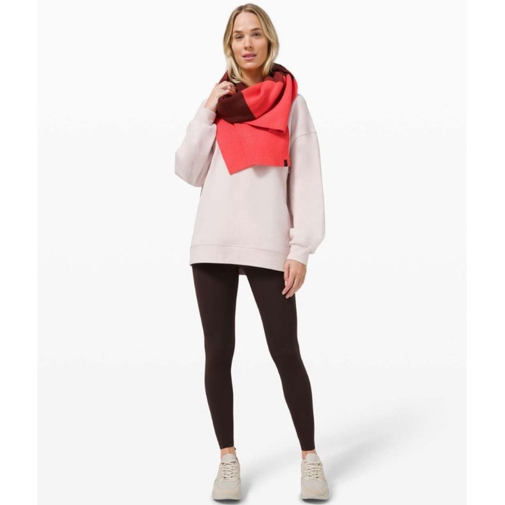 Lululemon Texture Play Scarf
Savannah / Watermelon Red Like New